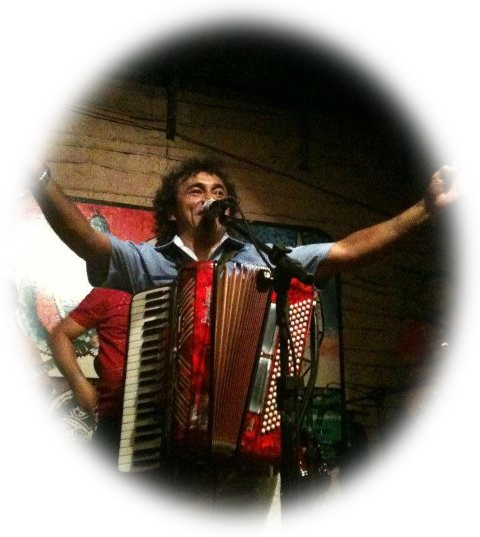 Chico João e Banda